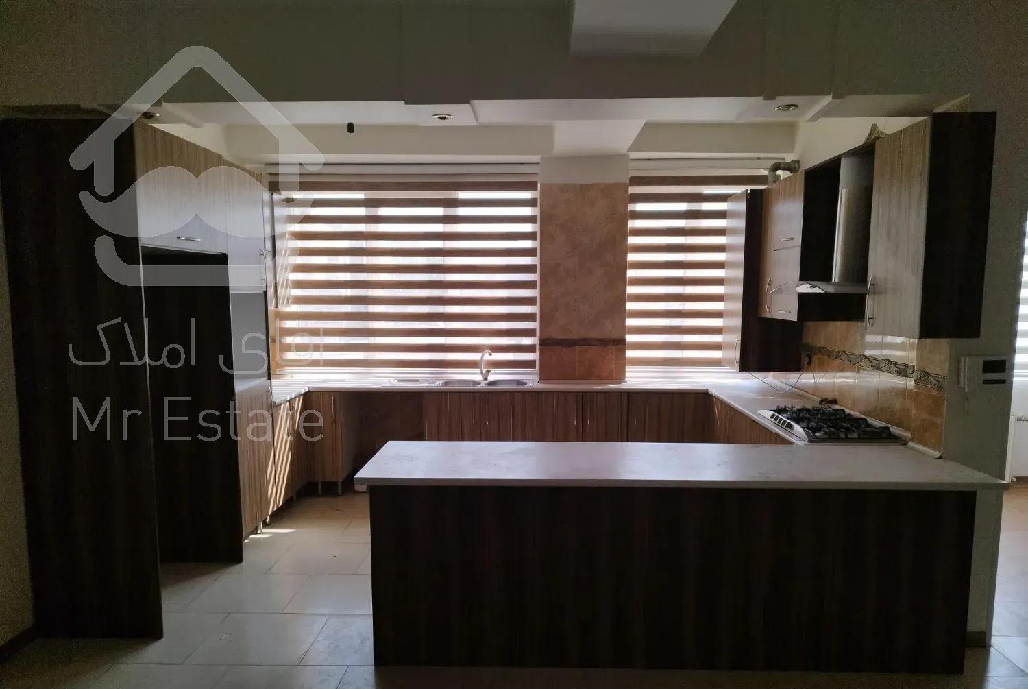 آپارتمان ۸۰ متری  (مجتمع آمیتیس)