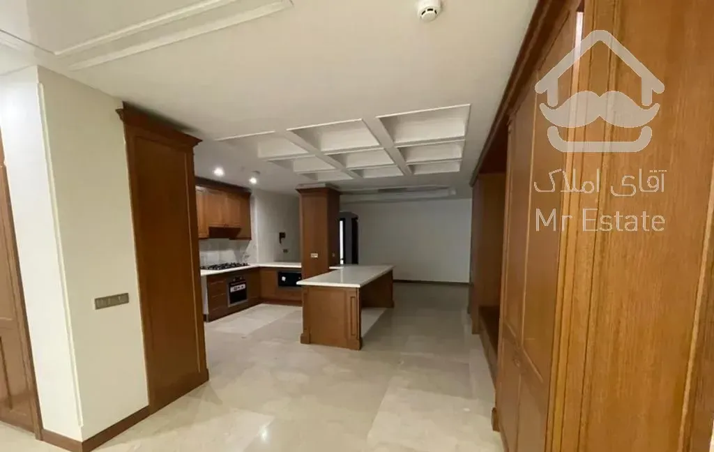 ۲۳۱ متر کلید نخورده/کامرانیه