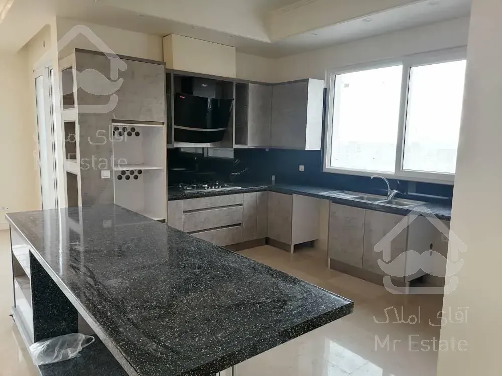 رهن و اجاره آپارتمان ۲۴۰ متری ۳ خوابه در اقدسیه