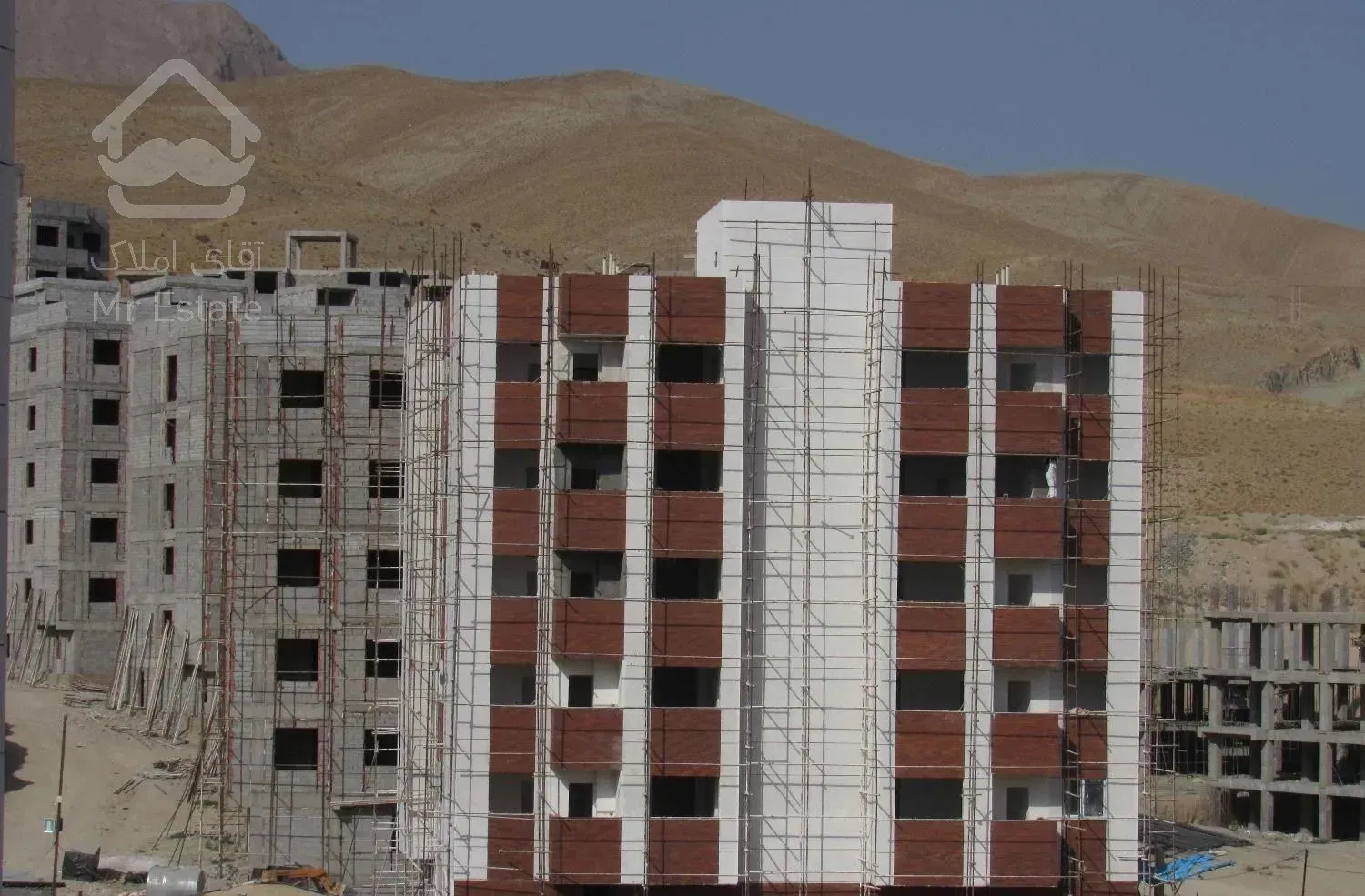 فقط با 490 میلیون صاحب خانه شوید