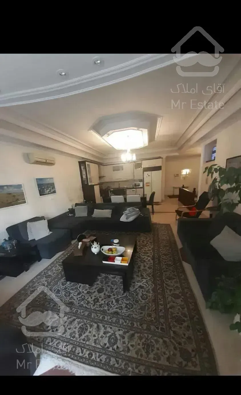 ۳۰۰ متر سه خواب دزاشیب