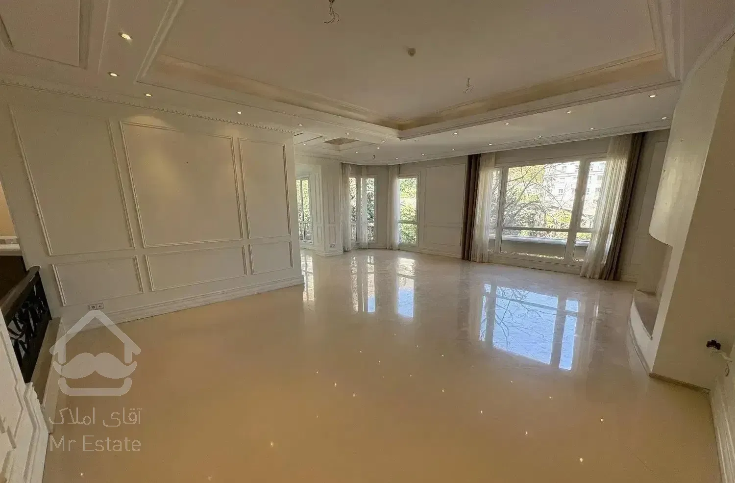 ۲۵۰متر ۳خواب نیاوران