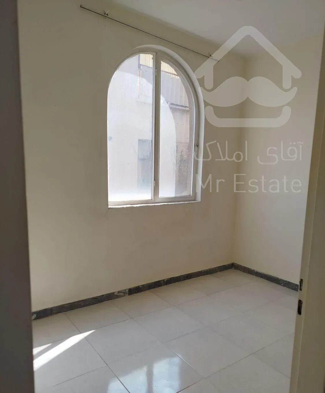 اجاره آپارتمان ۶۵ متری ۲ خوابه طبقه ۲ در کاشانک