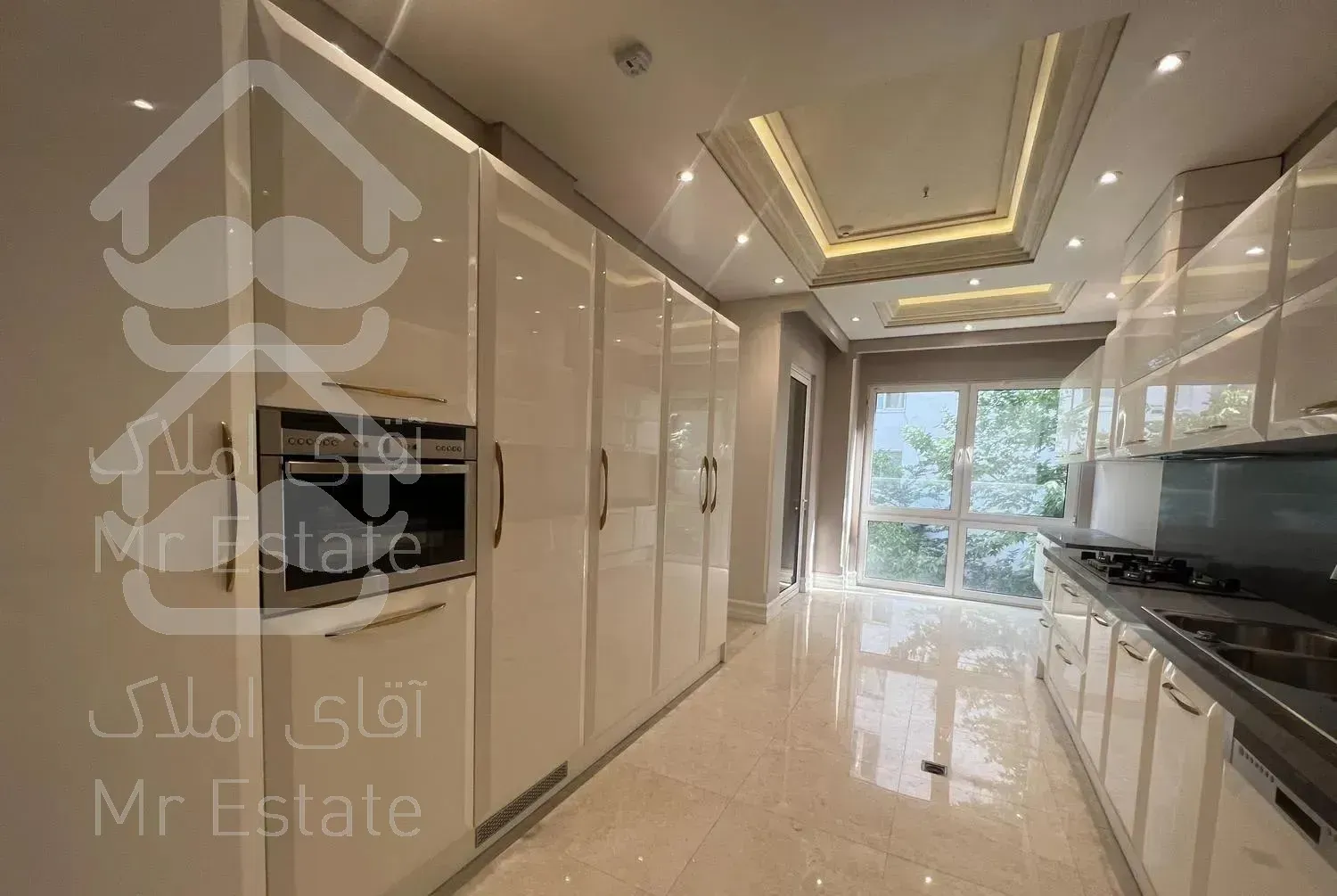 ۲۸۰ متر ۴ خواب/دروس/فول مشاعات/۴ پارکینگ سندی