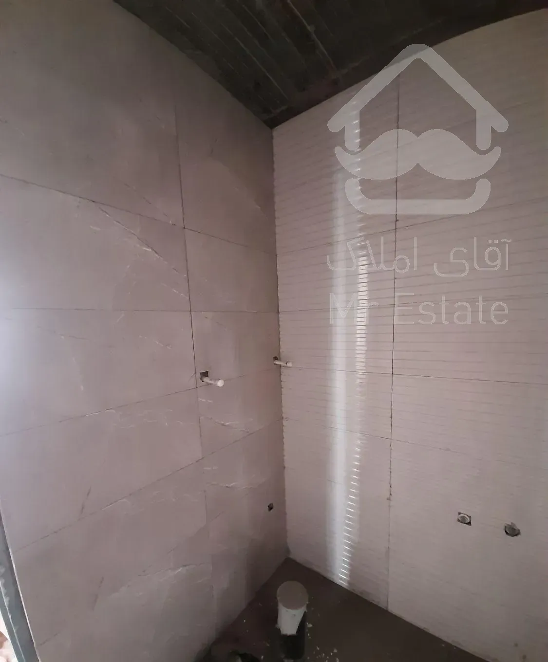 ۵۴ متر خیلی خوش نقشه و نورگیر عالی