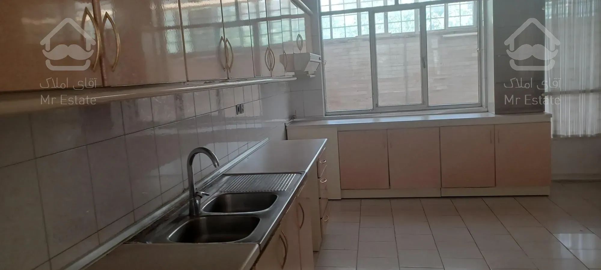 اجاره مستغلات دربستی موقعیت اداری صادقیه بلوار فردوس