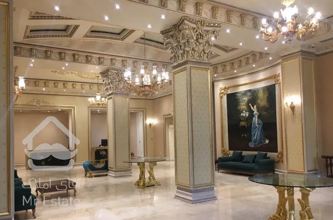 خرید و فروش آپارتمان مسکونی 220 متری فرمانیه شرقی