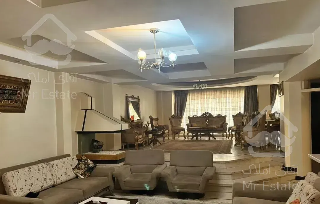 171متر سه خواب ونک شیراز