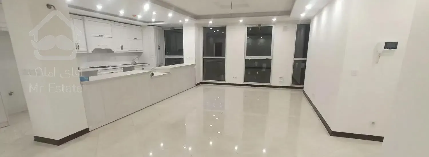 105 متر بالکن بدون مشرف دهکده المپیک