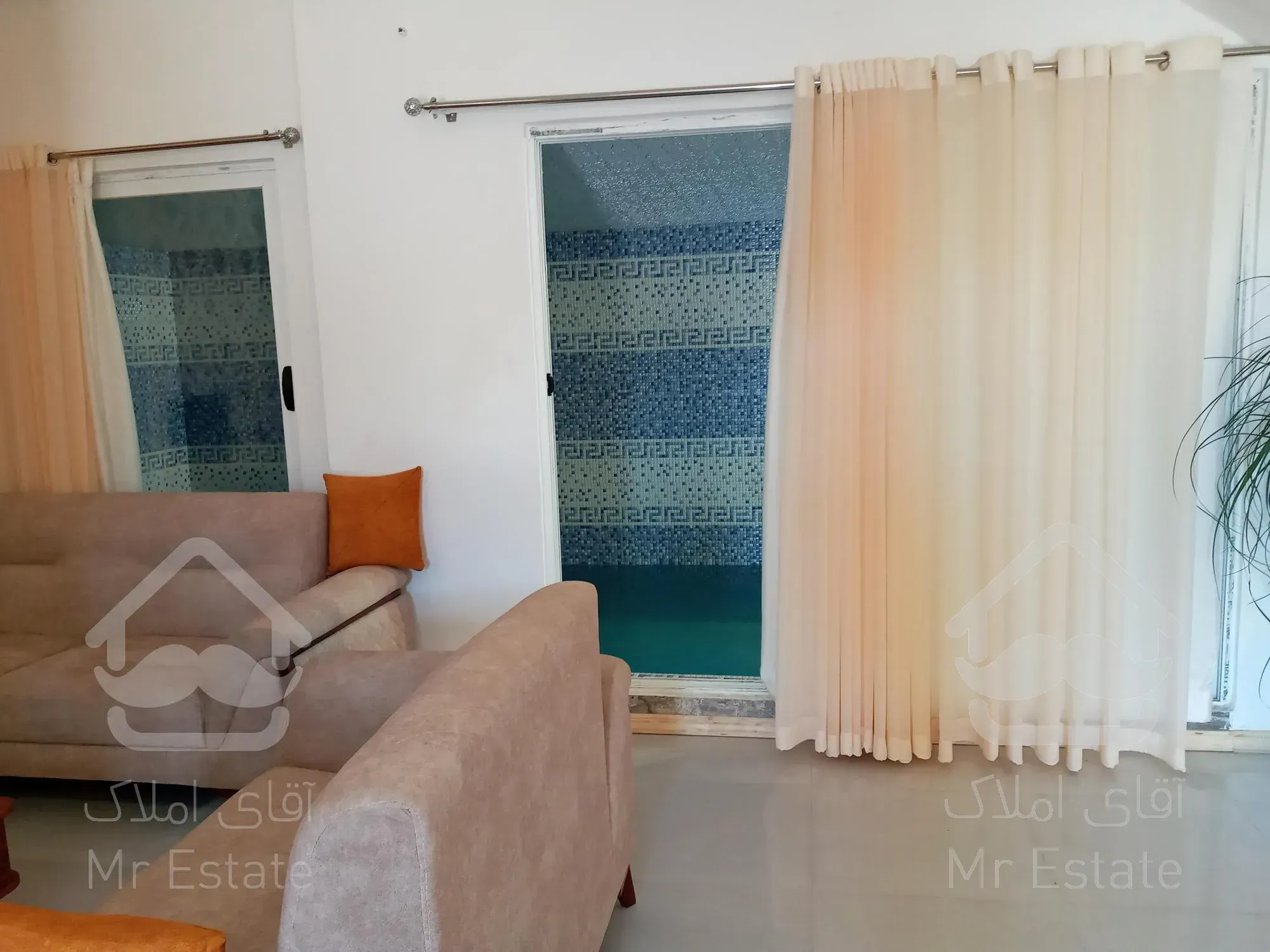 ویلا استخردار ومبله،دوبلکس،روبروی خانه دریا شهر سرخرود