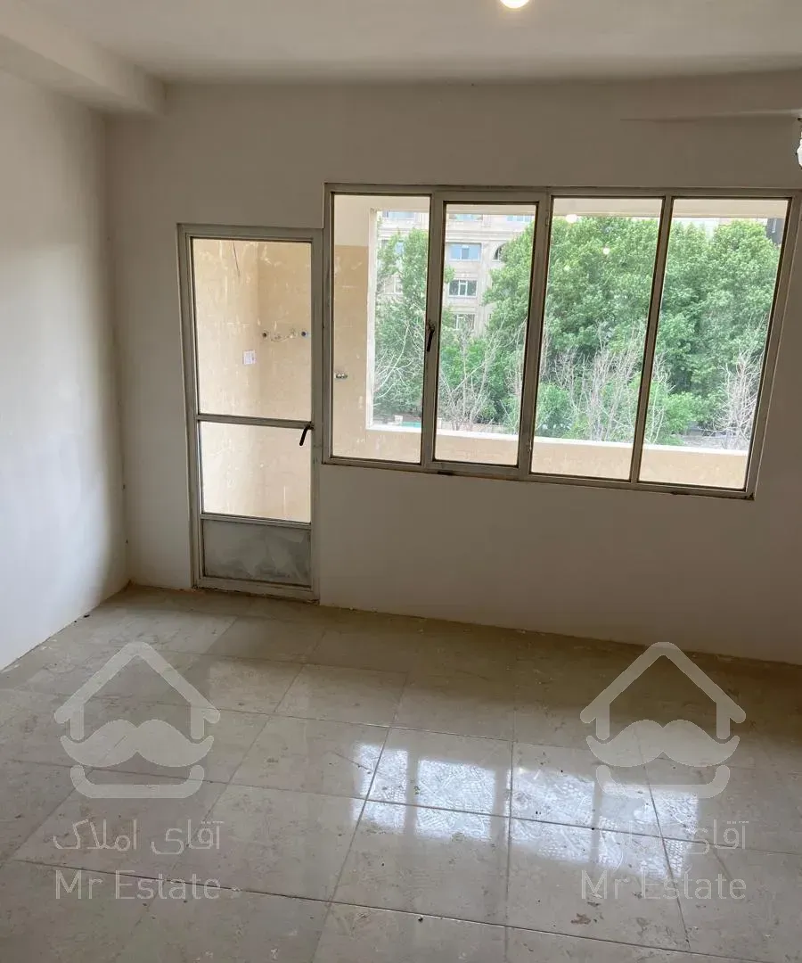 آپارتمان قولنامه ای۱۰۰ متری دو خوابه