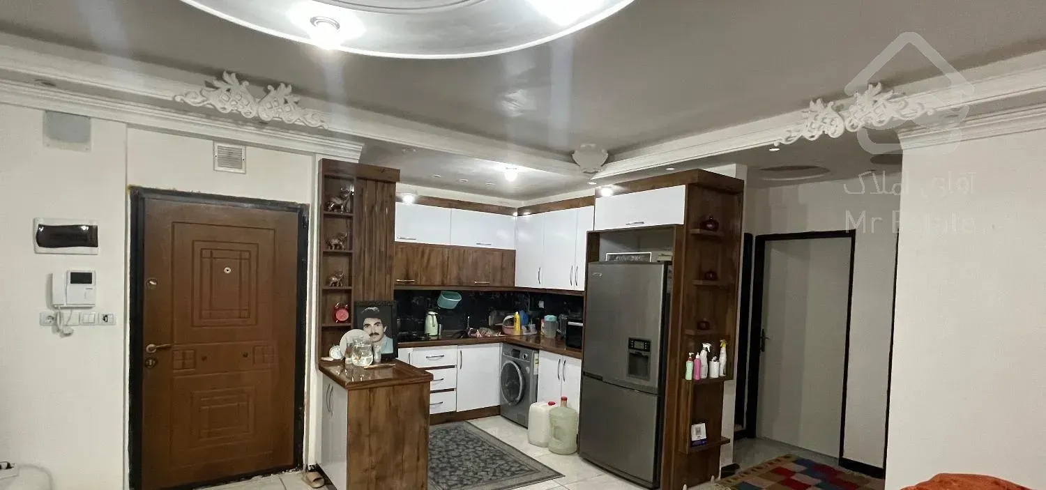 آپارتمان وام دار/علوم پزشکی/۴۰۰وام