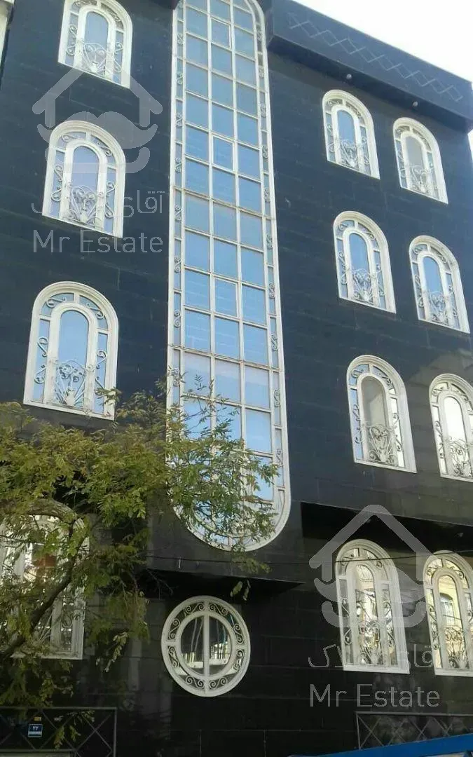 136 متر فول امکانات (ستارخان/گلناز جنوبی)