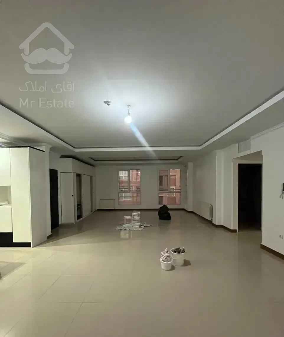 ۱۳۵ متری  قابل تبدیل ستارخان/ کاشانی پور