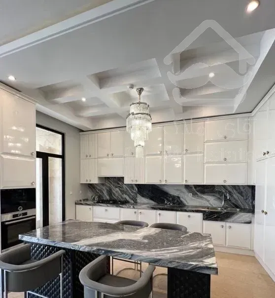 آپارتمان ۱۹۵ متری، سه خواب، چسب پارک، نوساز، گیشا