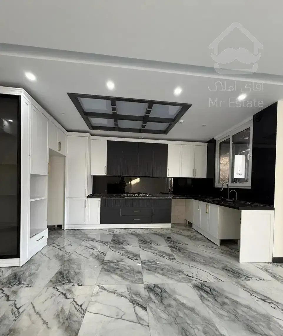 ۱۰۰ متر تک‌واحدی در بوستان‌های پاسداران مجرد