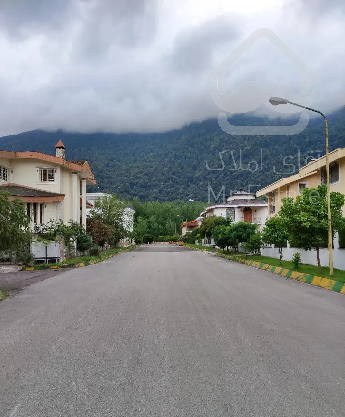 ۴۵۵متر‌ ویلا دونبش/شهرک نمک آبرود