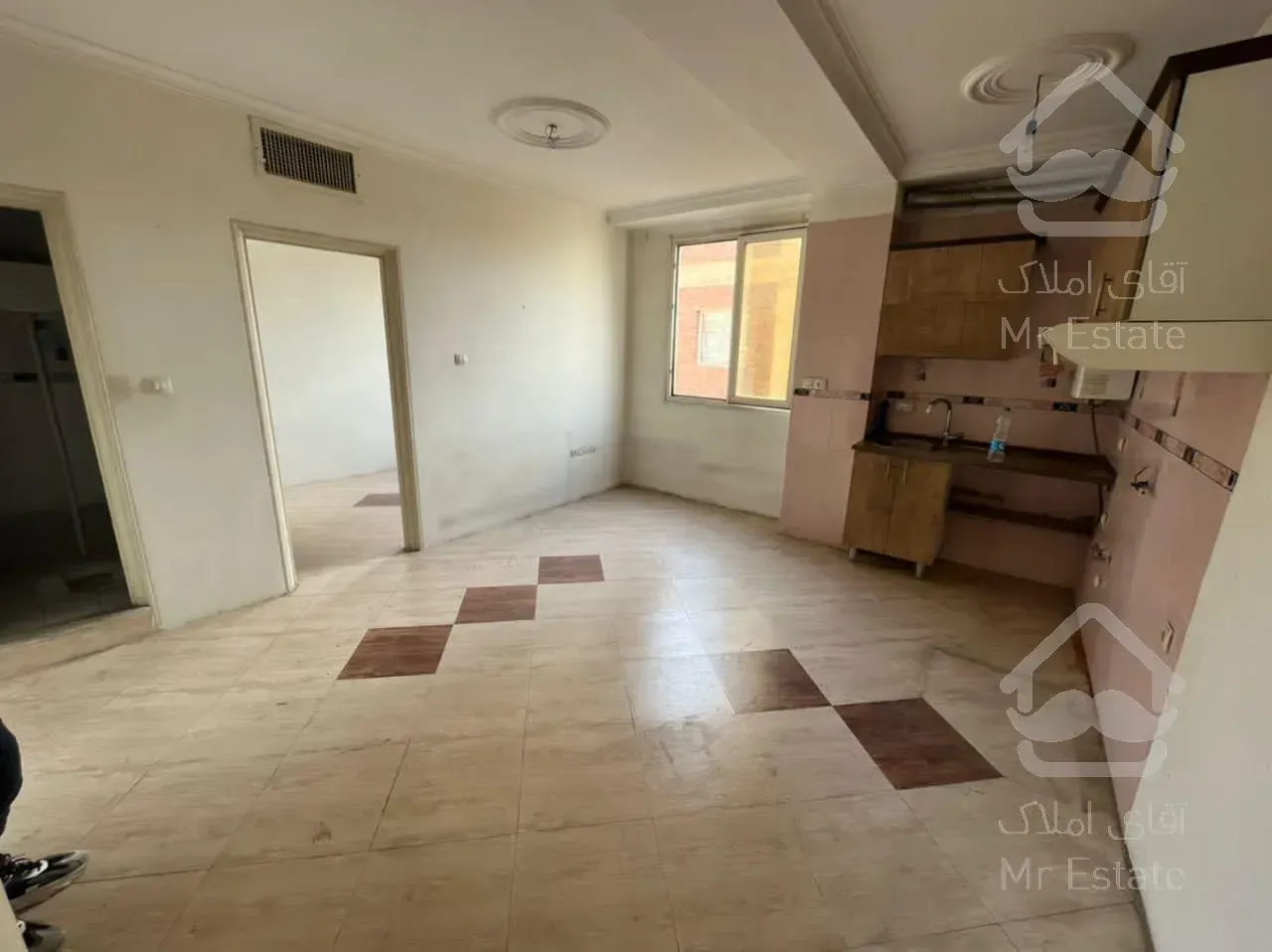 ۳۸متری یک خوابه سلسبیل