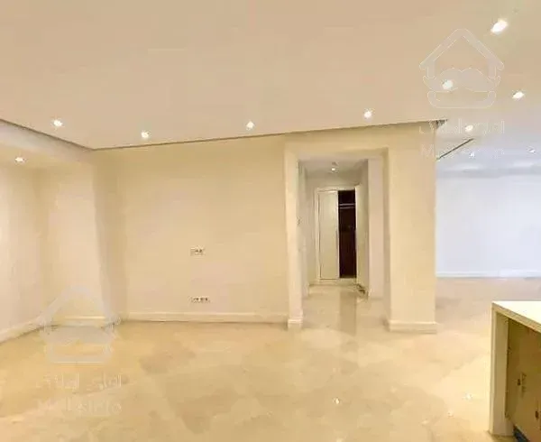 ۲۰۰ متر نیاوران برج باغ مدرن