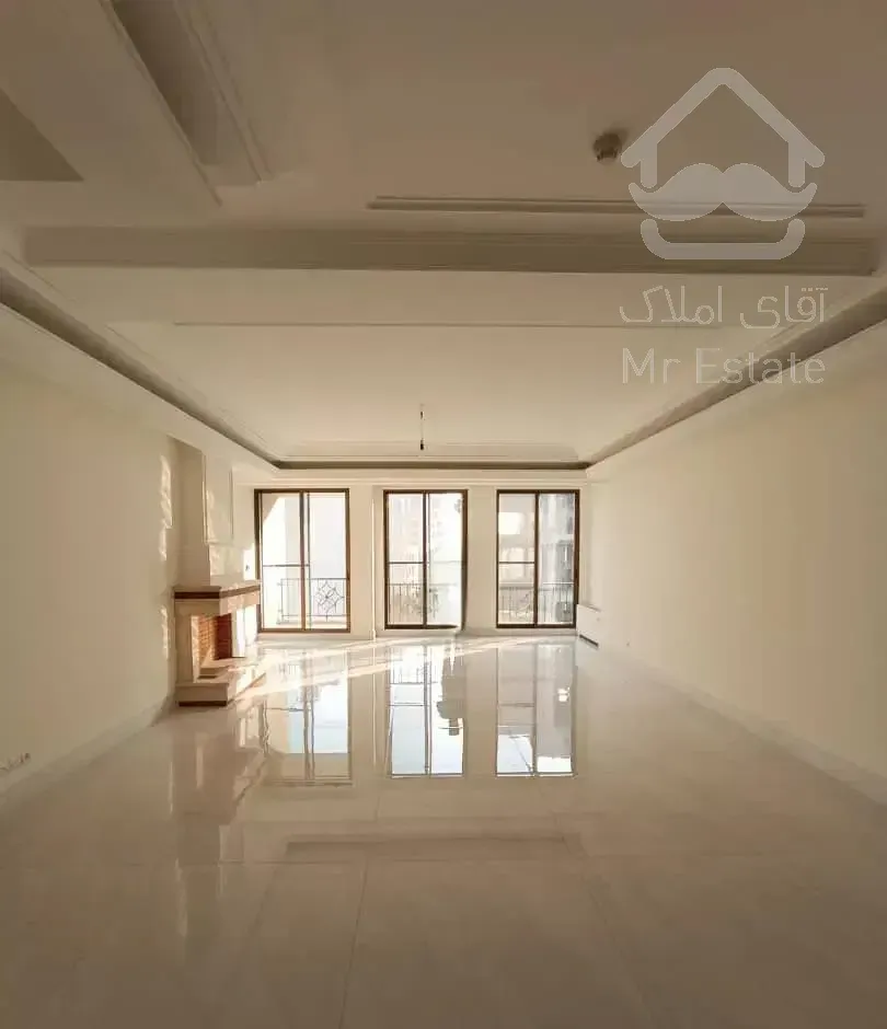 آپارتمان ۱۲۶ متری/۳ خواب/دزاشیب/فروش فوری فوری