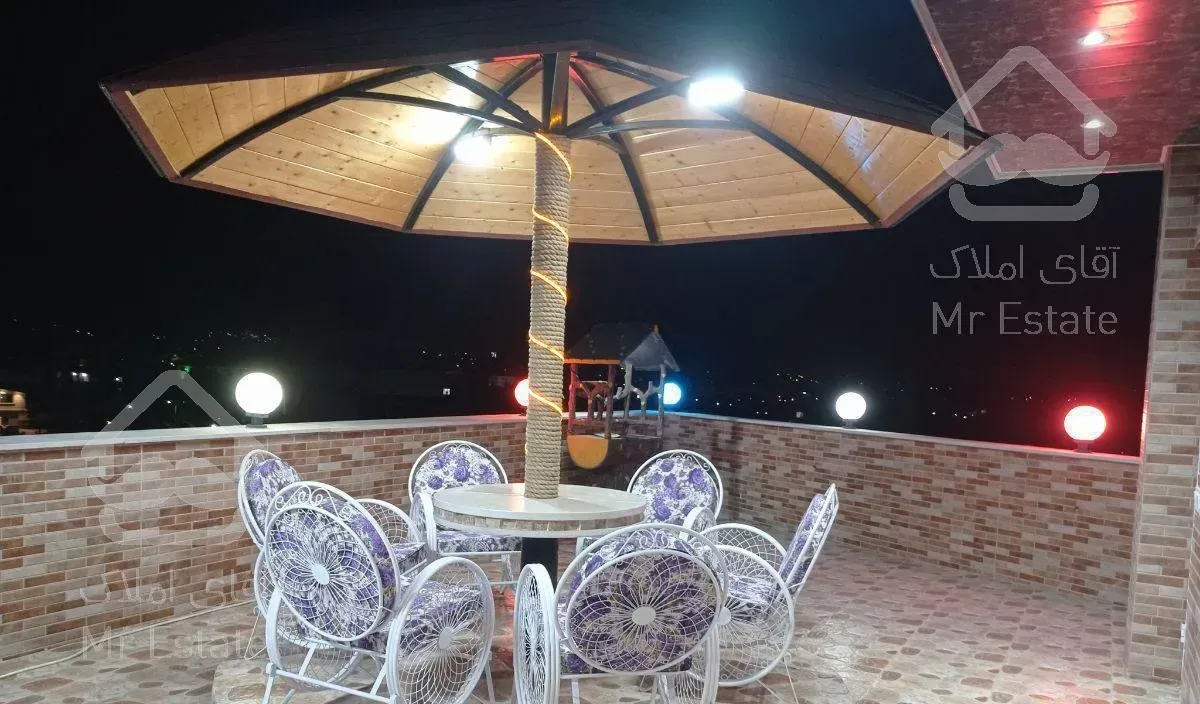 واحد یک خوابه با تراس آلاچیق دار