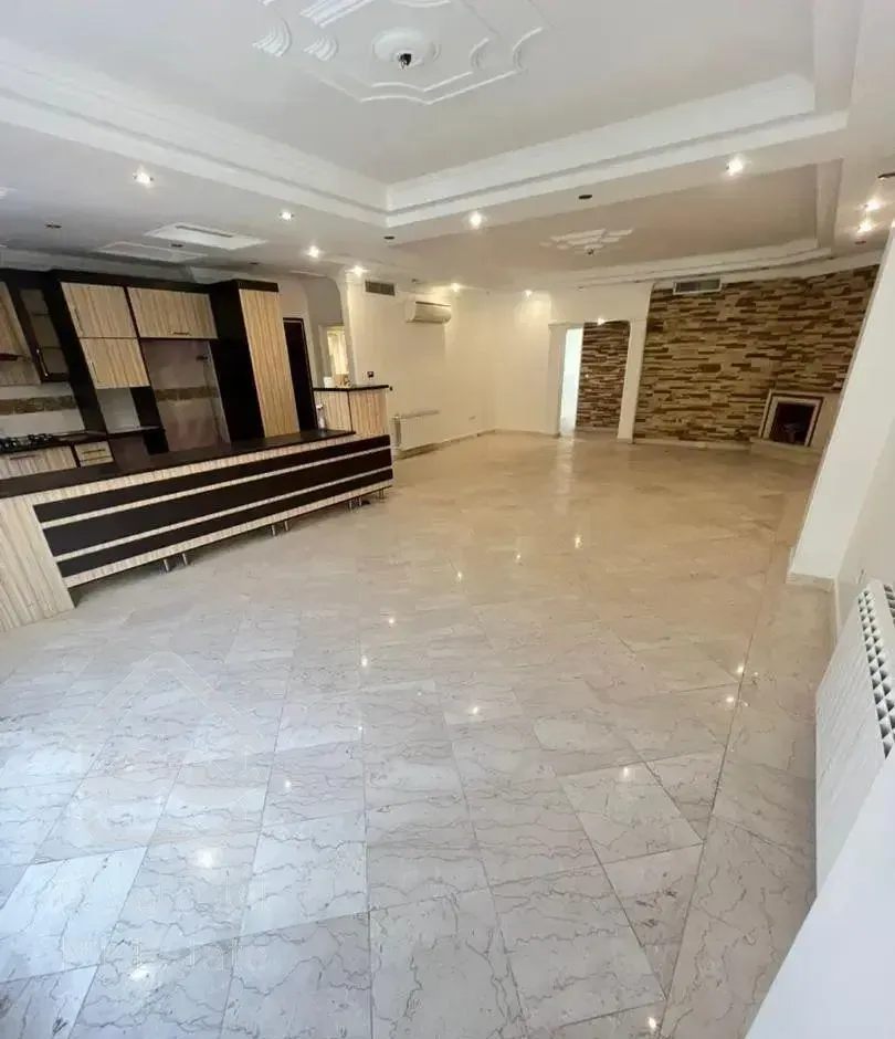 آپارتمان ۱۴۰ متر ۳ خواب در شهرک غرب/فلامک