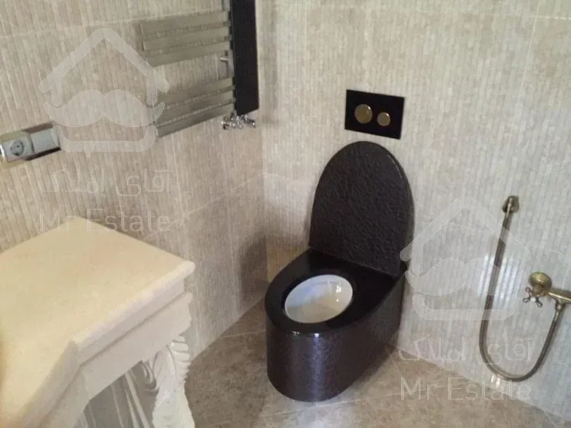 خرید 300 متری نیاوران با ویو ابدی