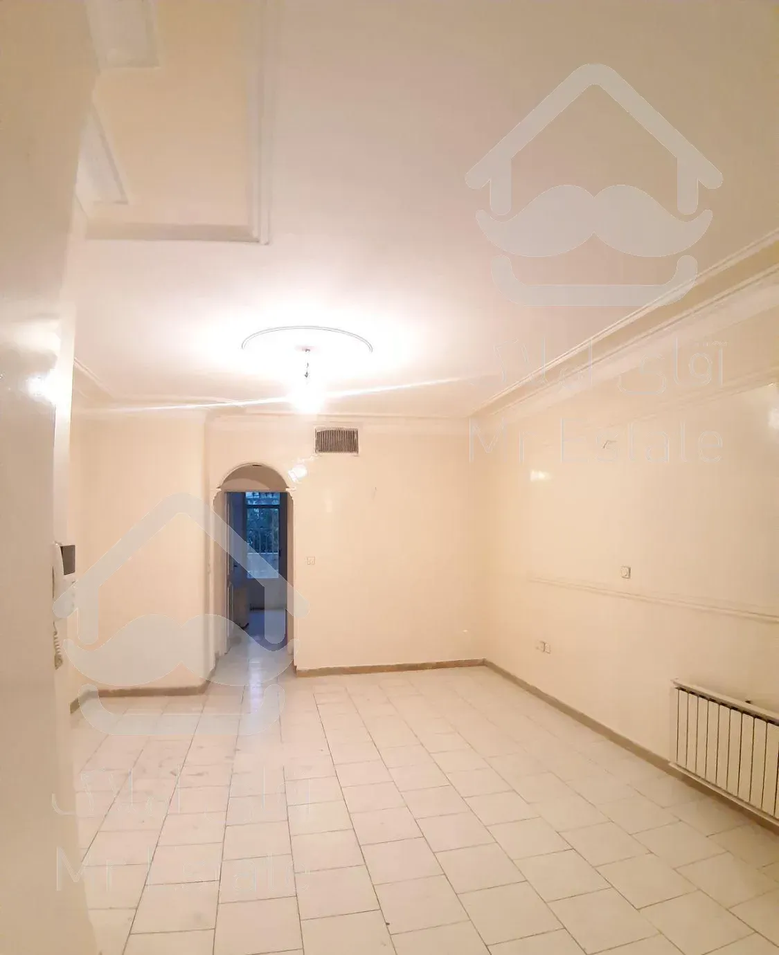 60متر، یکخوابه، حیاط در اختیار