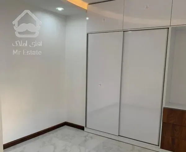 105 متر پونک / سه خواب / کلید نخورده /نفت