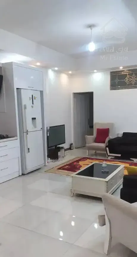 اقبال ۹۵ متر مرتب