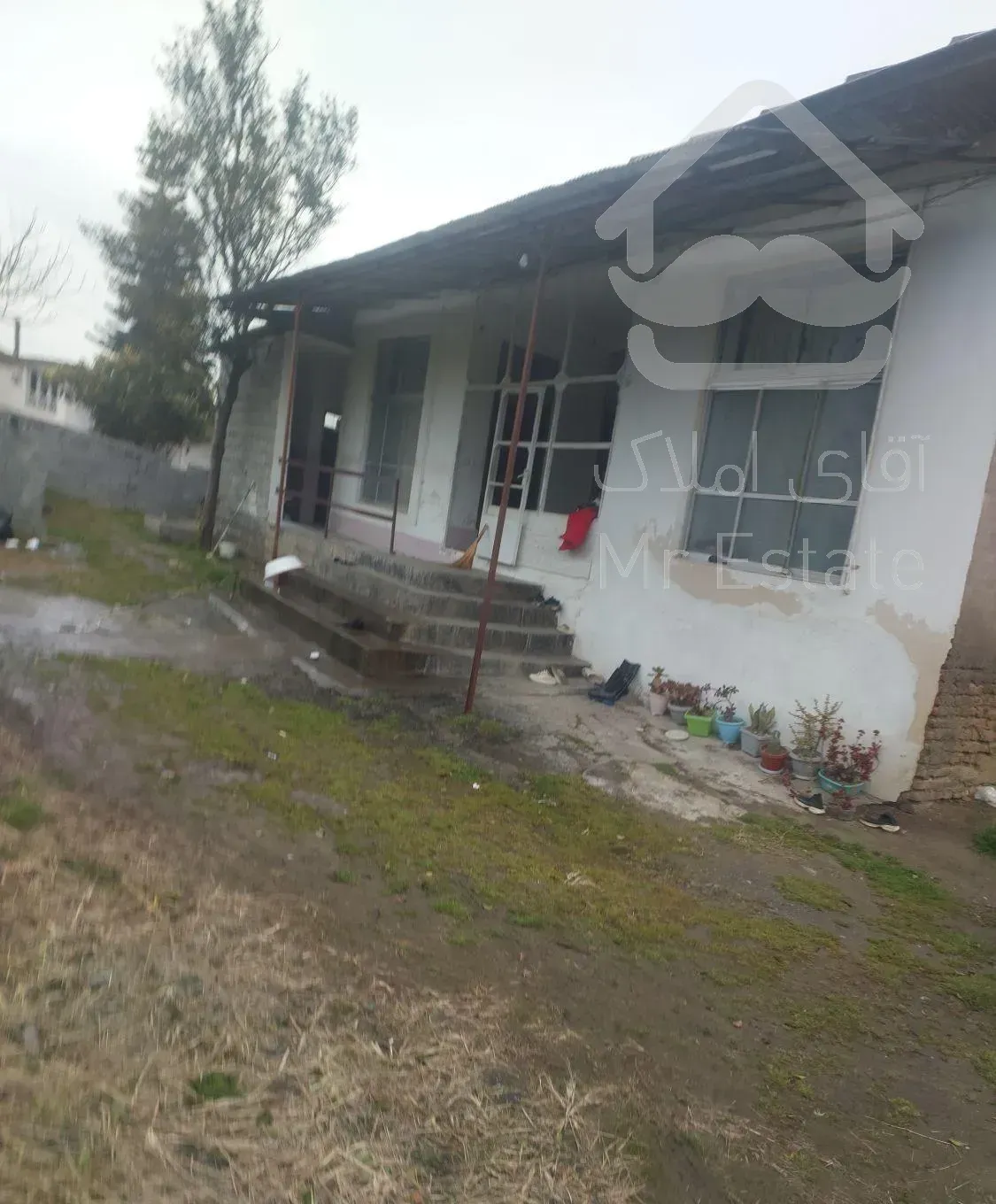 ویلاباغ ۴۵۰متری بافت مسکونی  جاده دریا ،مدارک کامل