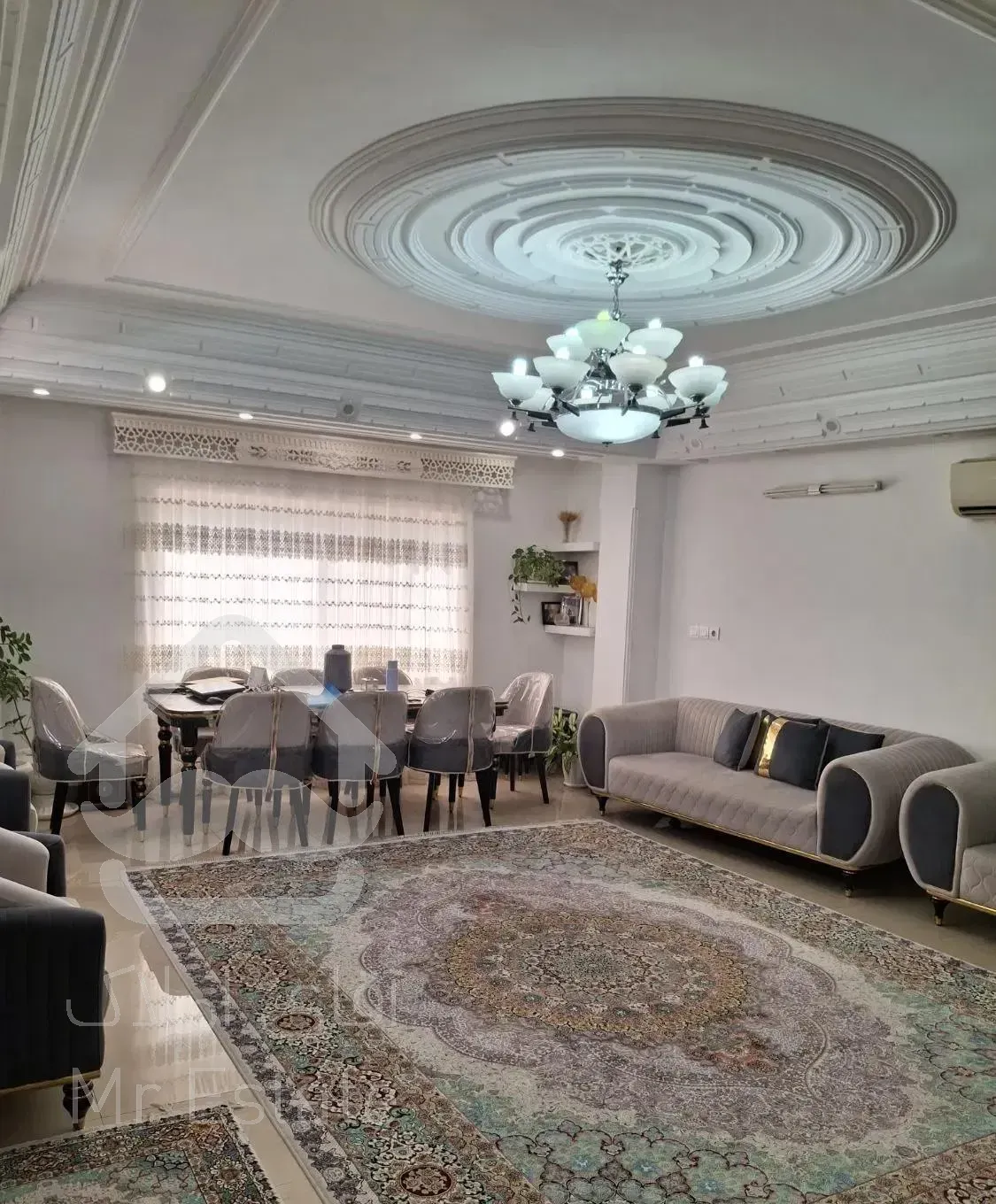 آپارتمان 100 متری شیک در طبرسی