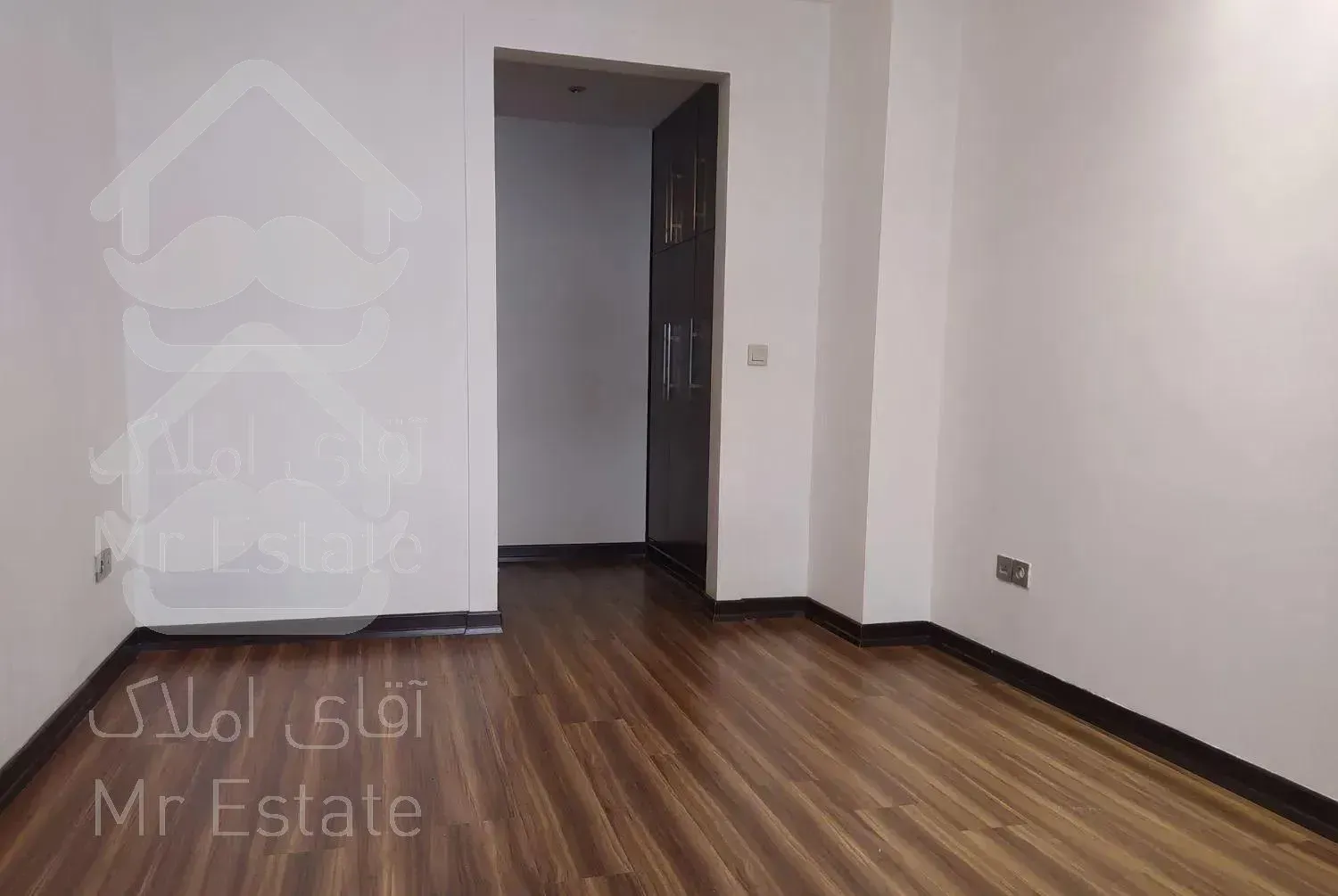 ۸۵ متر / اندرزگو