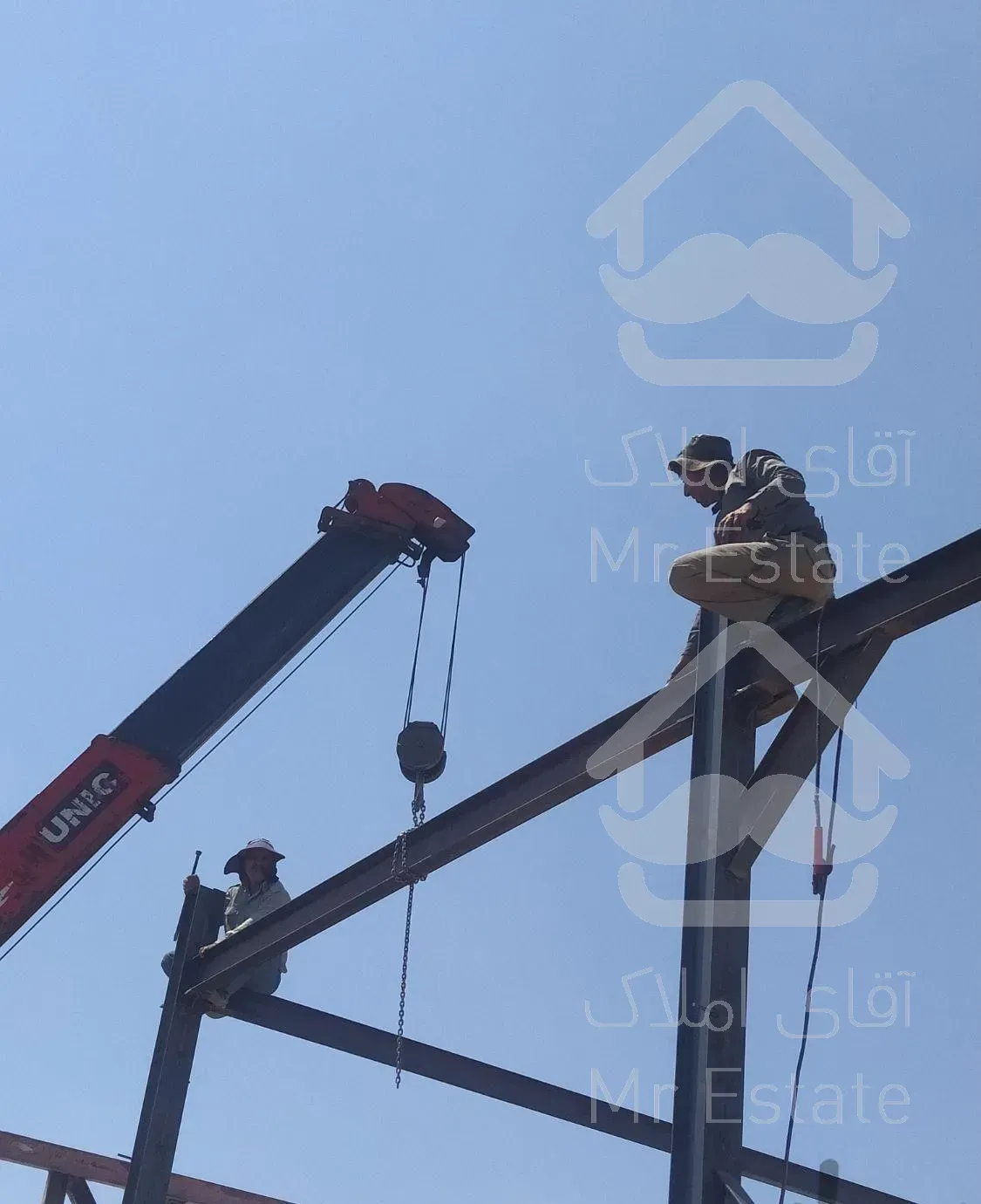 جوشکاری انواع اسکلت فلزی وسقف شیبدار