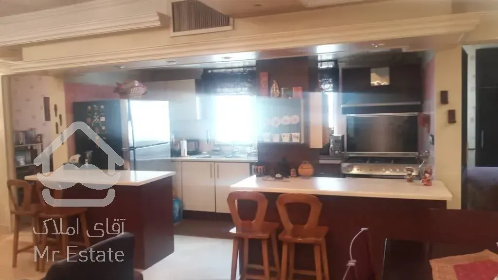 اپارتمان۸۰متری ۲ خواب،وام دار، قابل رهن،امکانات عالی، خوش نقش