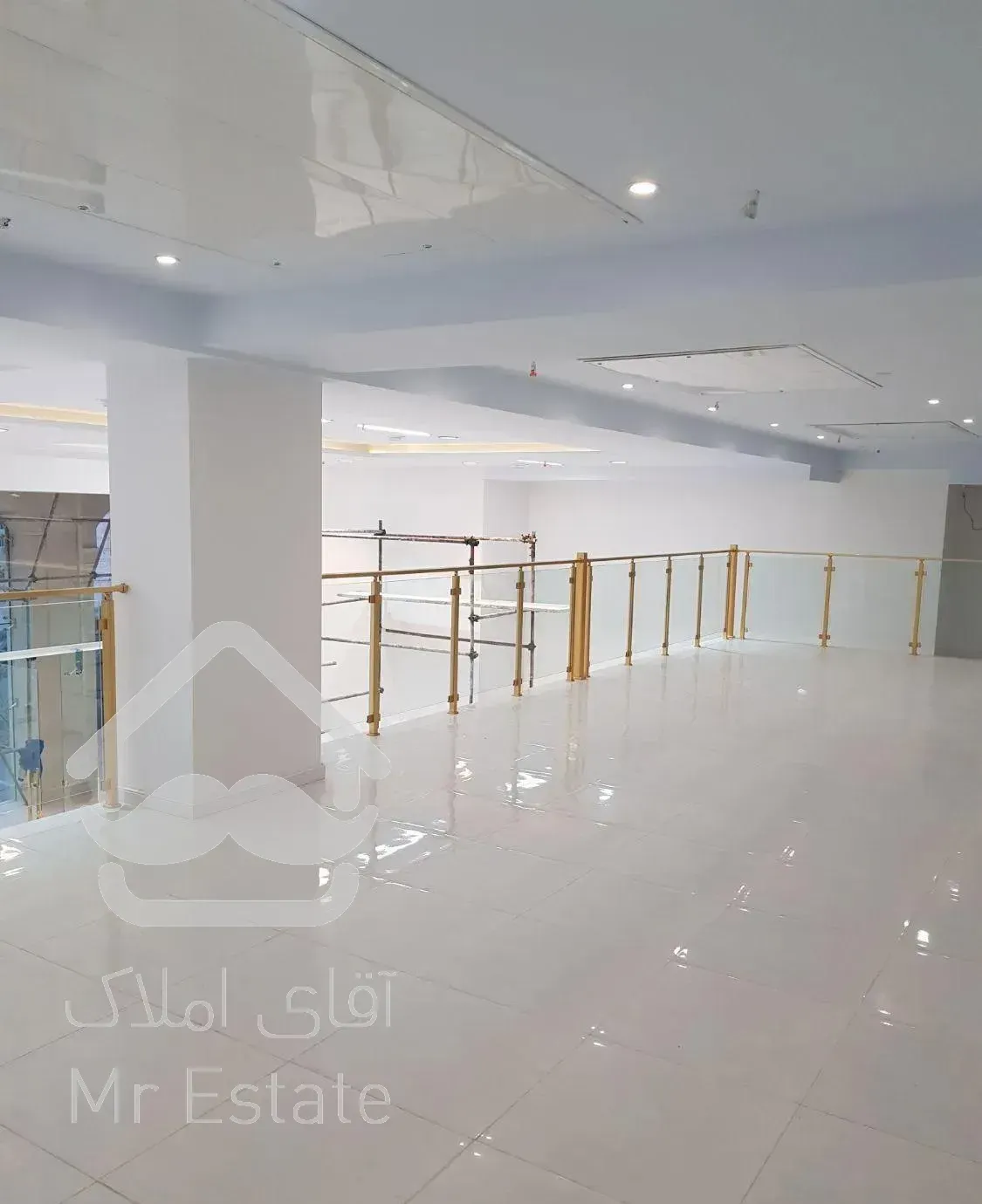 اجاره تجاری ۲۵۰ متر ولنجک