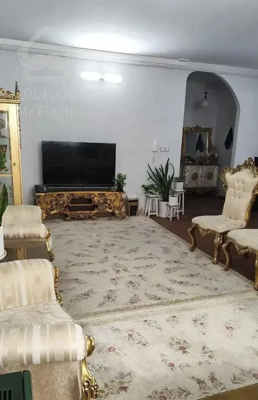 نوروزیان حکمت زوج ۸۵متر۱خواب شیک وتمیز/املاک نیایش