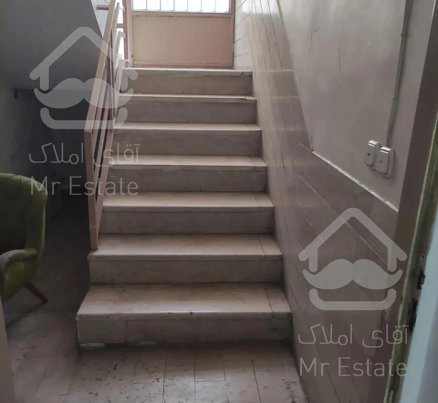 ۵۲متر همکف دارای یک خواب دارای حیاط خلوط