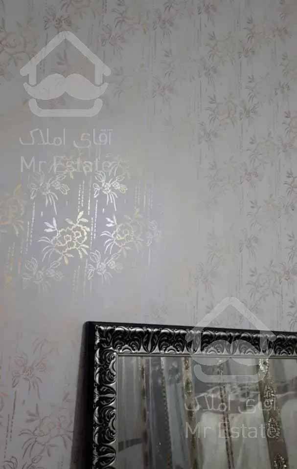 نقاشی طرح کاغذ دیواری و سفید