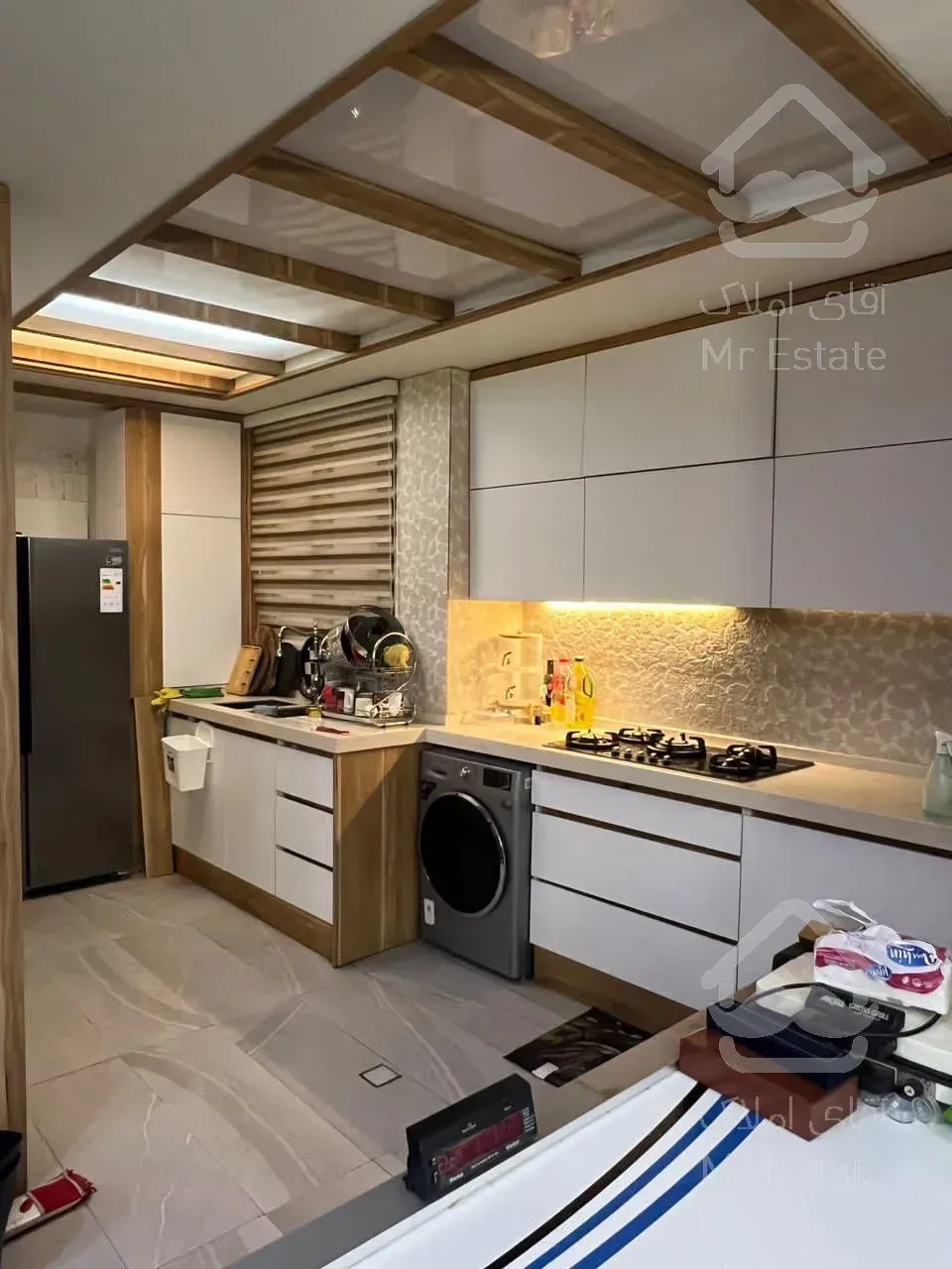 رهن کامل دو خوابه شمالی سعادت آباد ،کوی فراز