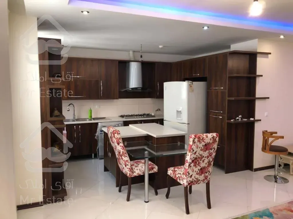 برج باران واحد ۹۴ متری