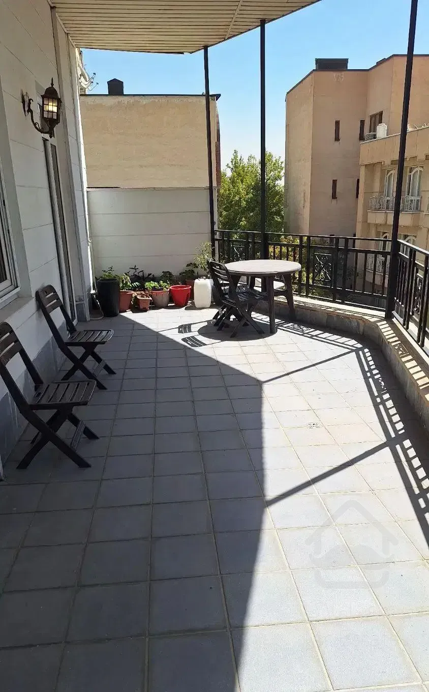 ۲۳۰متر +پنت ۴۰متر تراس (عکس واقعی)