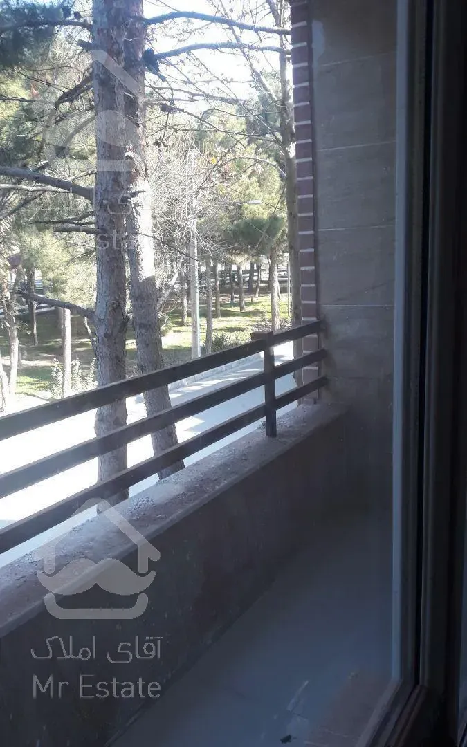 ۱۴۷متری سه خوابه دو کله نور کامل