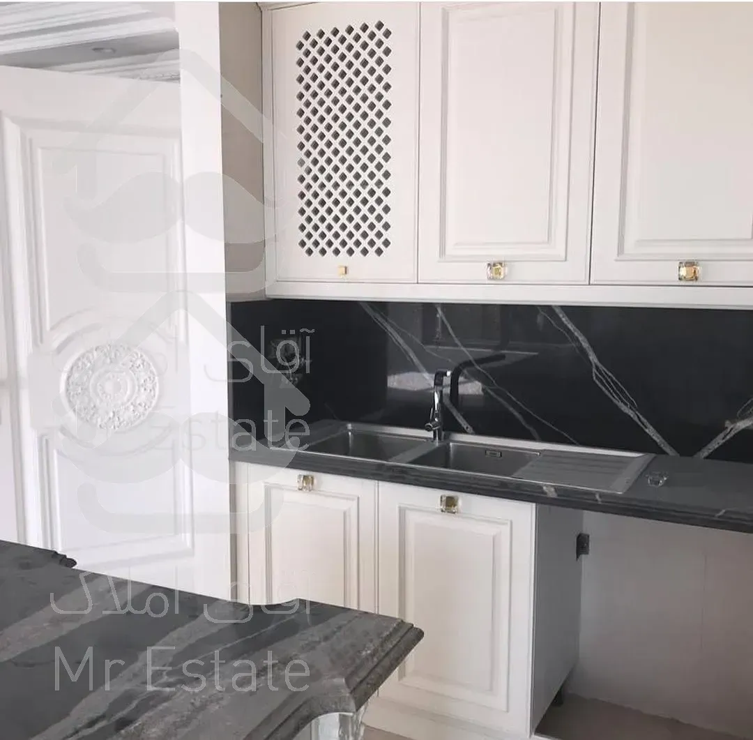 خرید و فروش آپارتمان مسکونی 240 متری در رستم آباد- فرمانیه