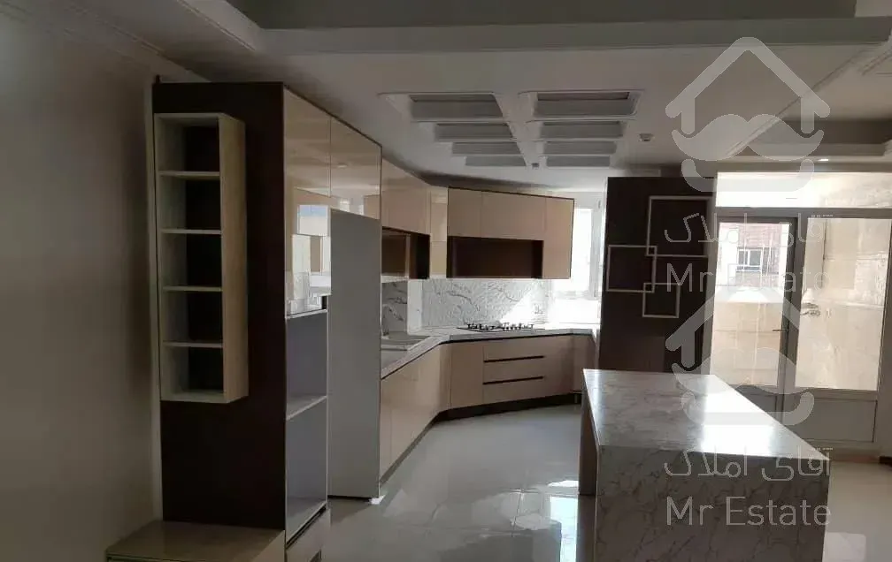 اپارتمان ۱۳۵ متری دو خوابه