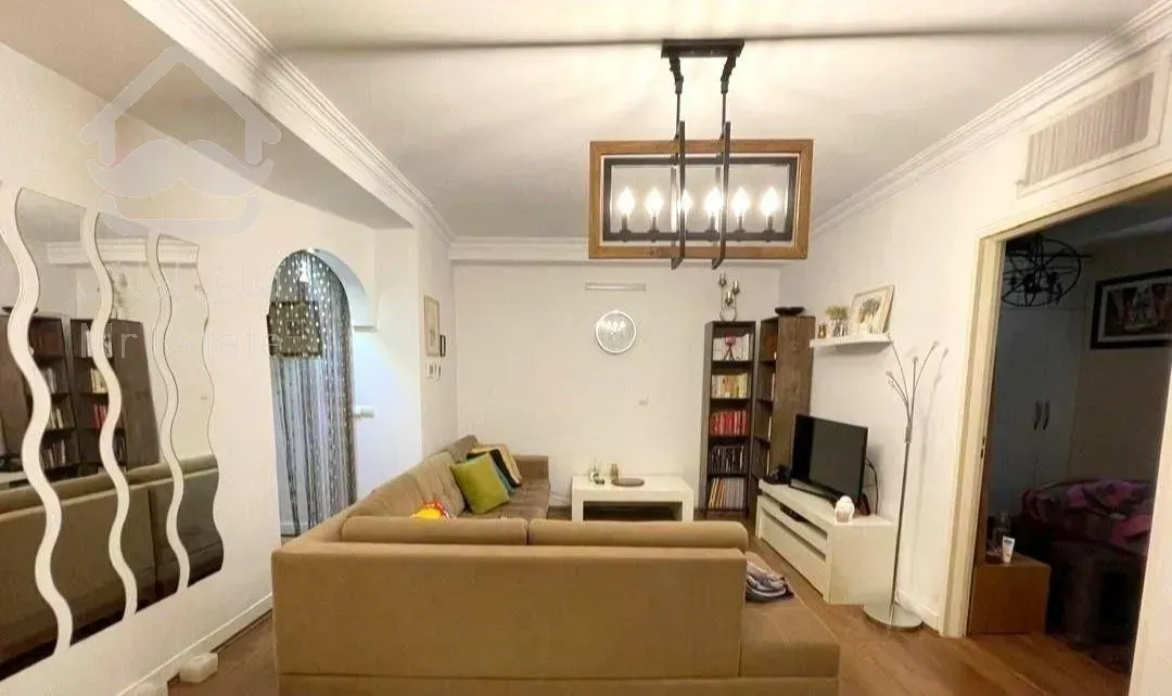 41متر/پارکینگدار/تکواحدی/بازسازی شده/بریانک شرقی