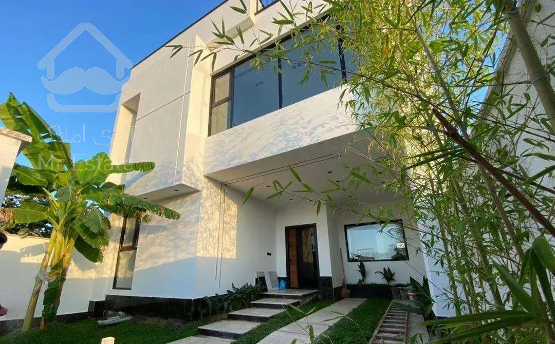 ویلا مدرن دوبلکس با نورگیر عالی حیاط دار محمودآباد