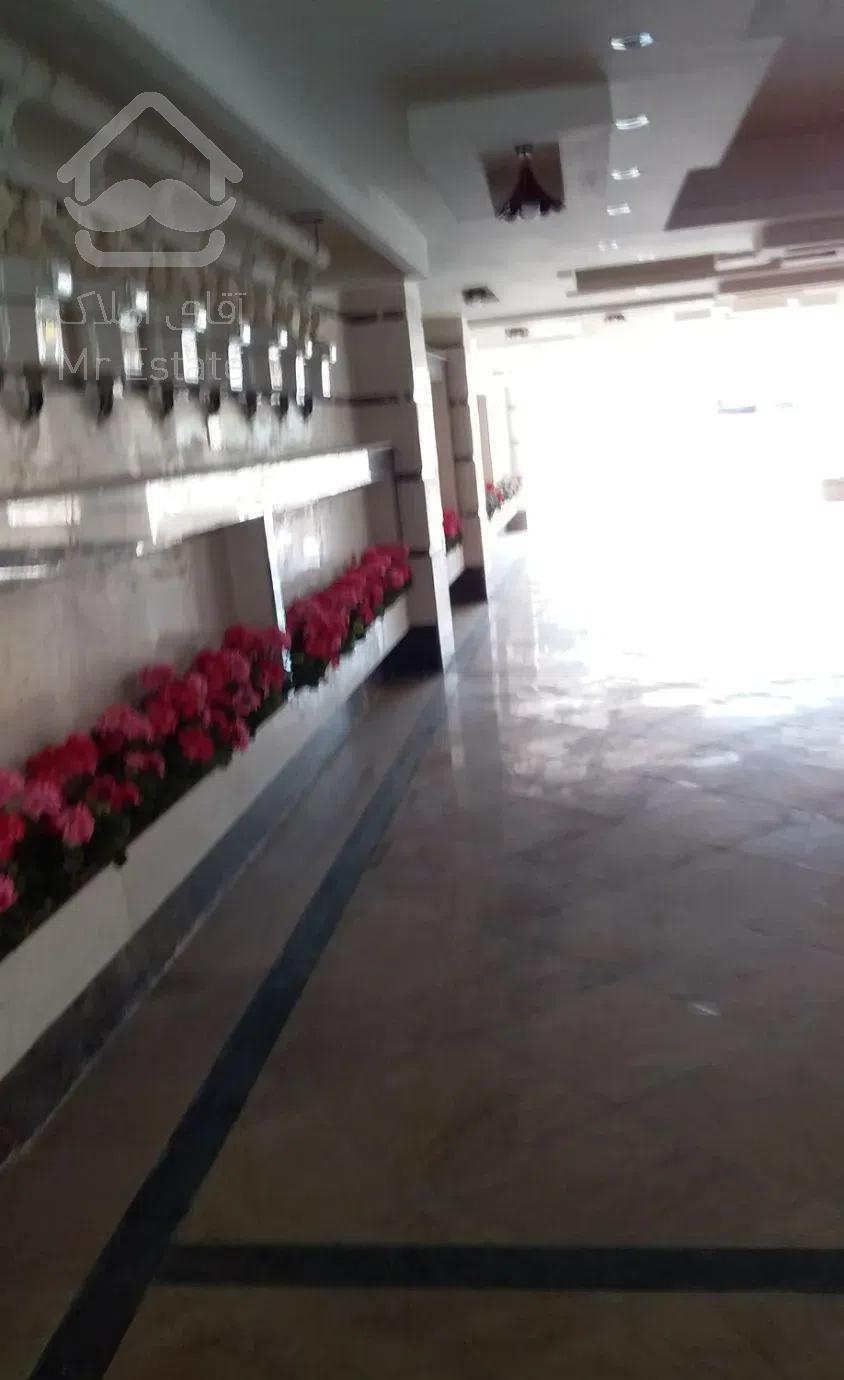 ۹۹متر ۲خوابه نوساز ژورنالی فول طبقه سوم استخر