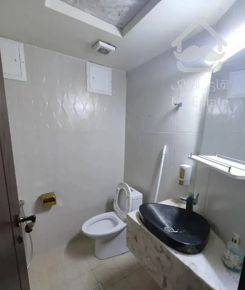 دارآباد 110 متر 2 خواب ورودی از لابی