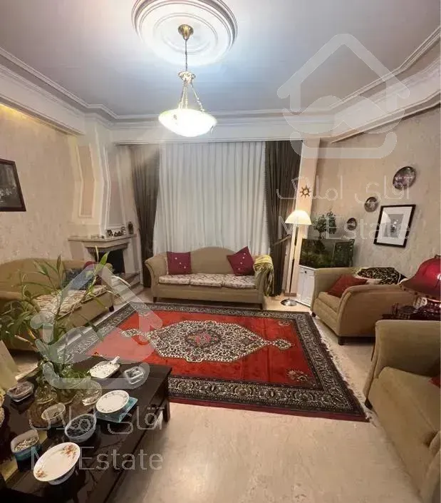 ۱۰۰ متر با ۱۵ متر پاسیو و ۶ متر تراس